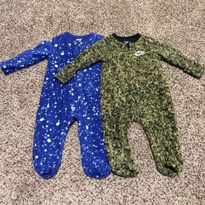 Nike Kids One Piece Footies - Blue and Green